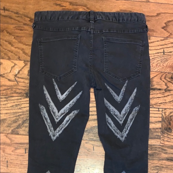 FREE PEOPLE black skinny jeans -size 28 - Picture 8 of 13